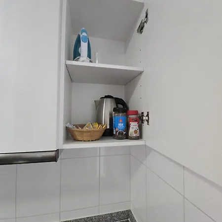 Apartment Park-family Retreat- Free Parking Garage *