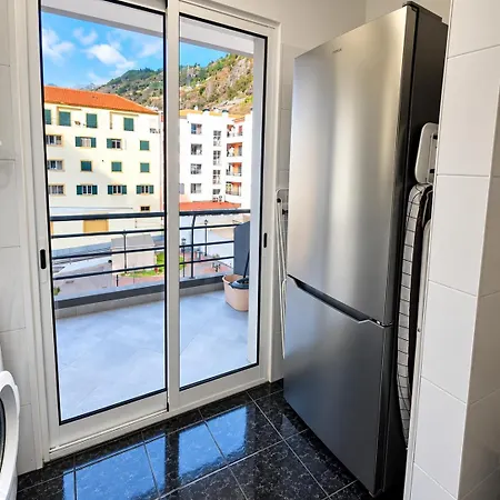Apartment Park-family Retreat- Free Parking Garage
