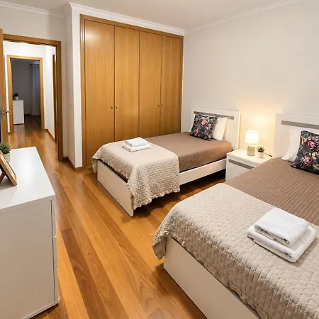 Apartment Park-family Retreat- Free Parking Garage Ribeira Brava