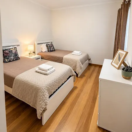 Park-family Retreat- Free Parking Garage * Ribeira Brava
