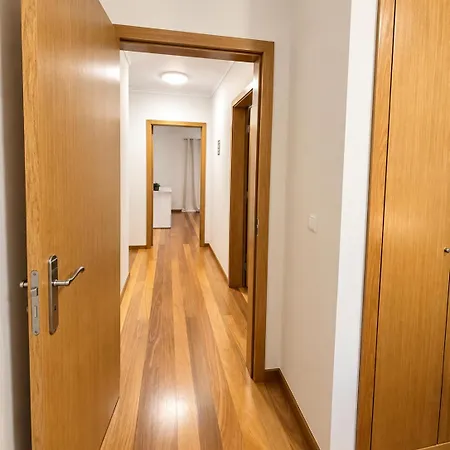 Park-family Retreat- Free Parking Garage *